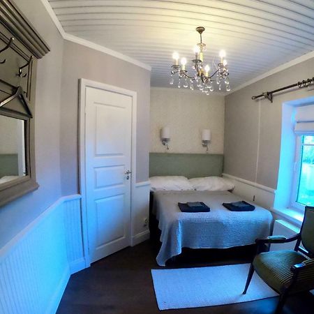 Villa Kertelhof Guesthouse Кярдла Экстерьер фото