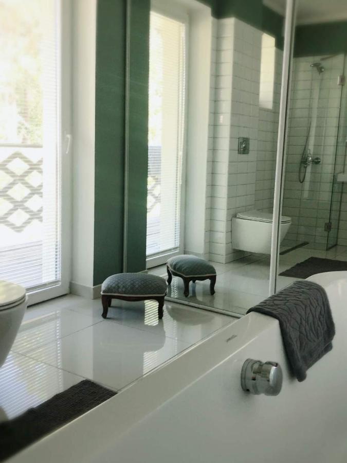 Villa Kertelhof Guesthouse Кярдла Экстерьер фото